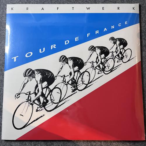 TOUR DE FRANCE 