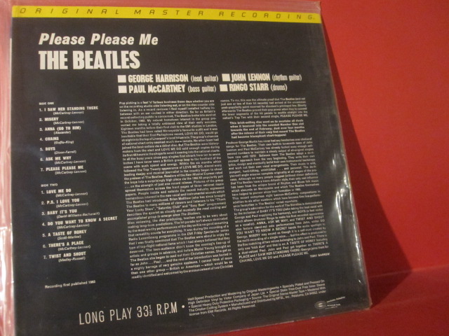 PLEASE PLEASE ME 